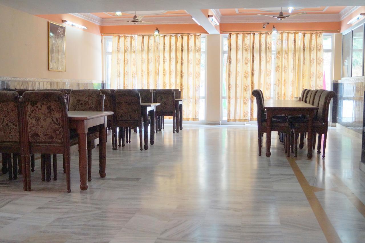 Hotel Uday Palace Pipalkoti ภายนอก รูปภาพ