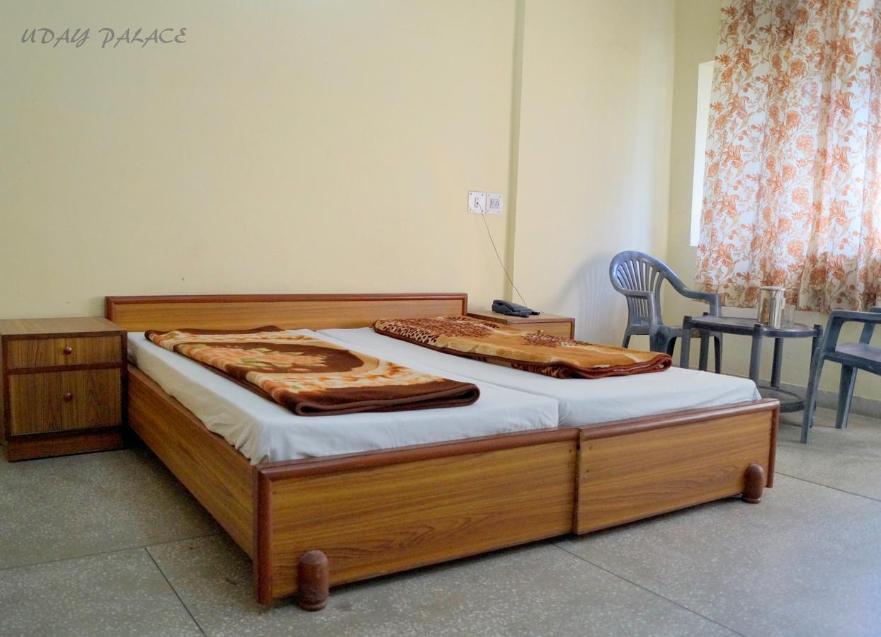 Hotel Uday Palace Pipalkoti ภายนอก รูปภาพ