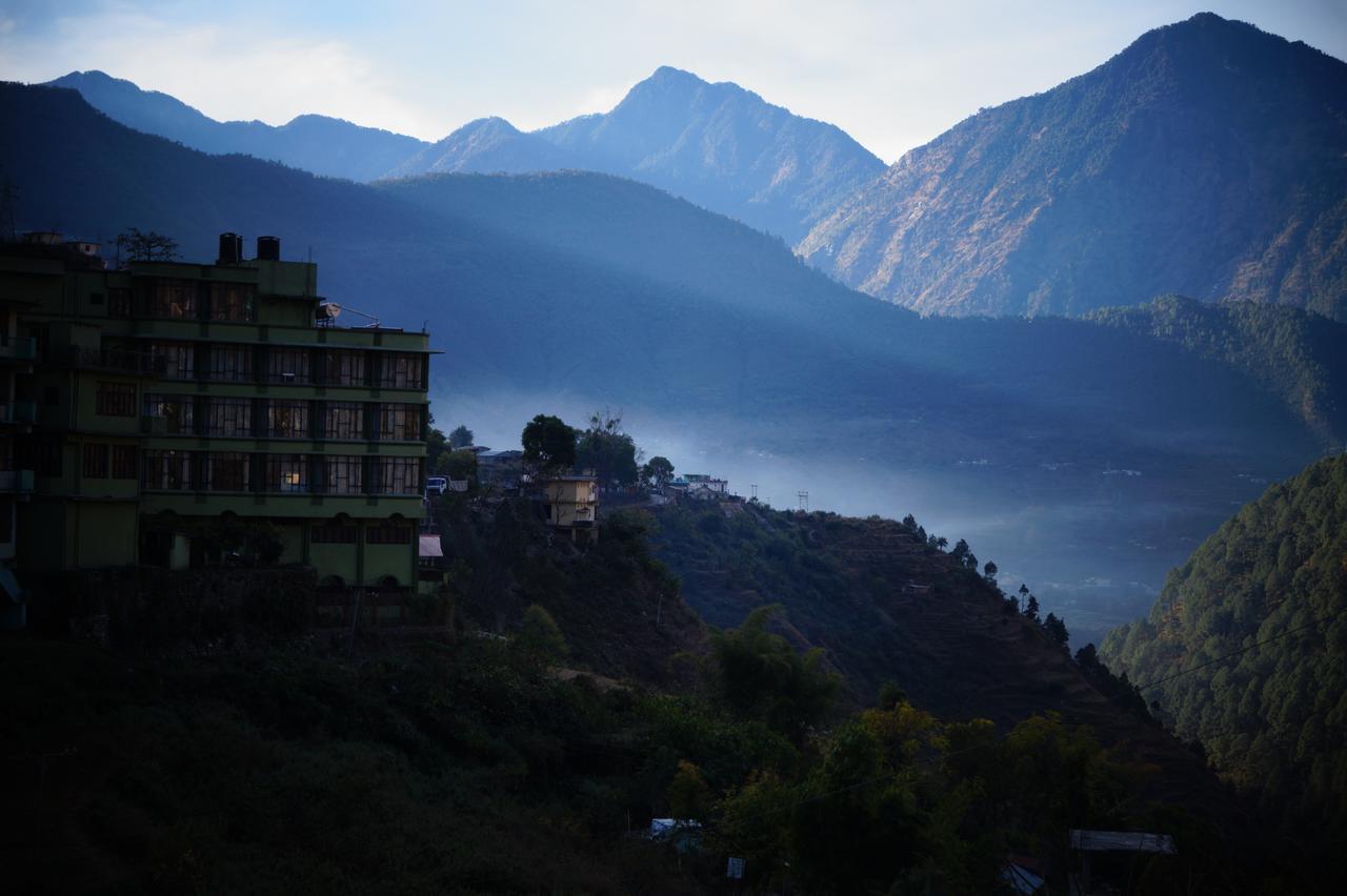 Hotel Uday Palace Pipalkoti ภายนอก รูปภาพ